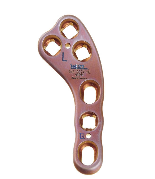 פלטת Leilox TPLO Swing 2.4, באורך 37 מ"מ, טיטניום, צד שמאל